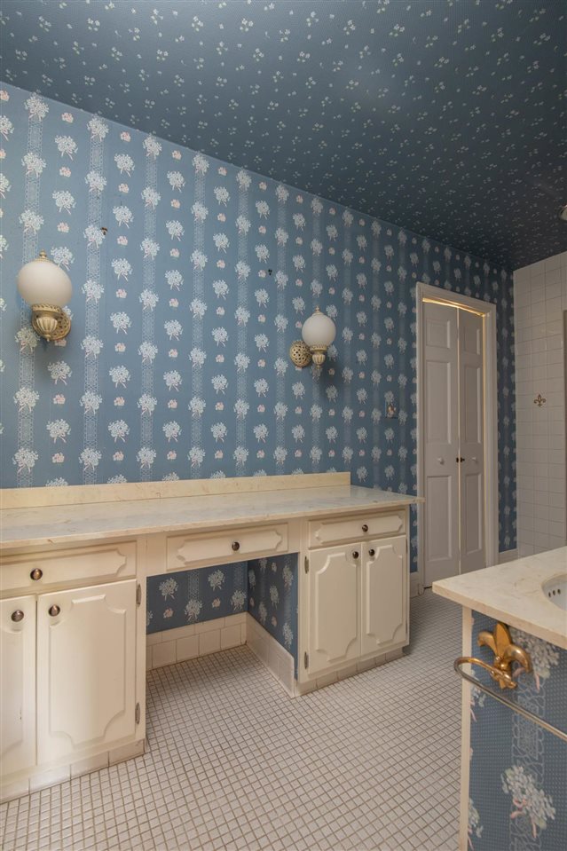 5410 Guilford Road Rockford, IL 61107 - Photo 23 of 36 Gallery Image 23