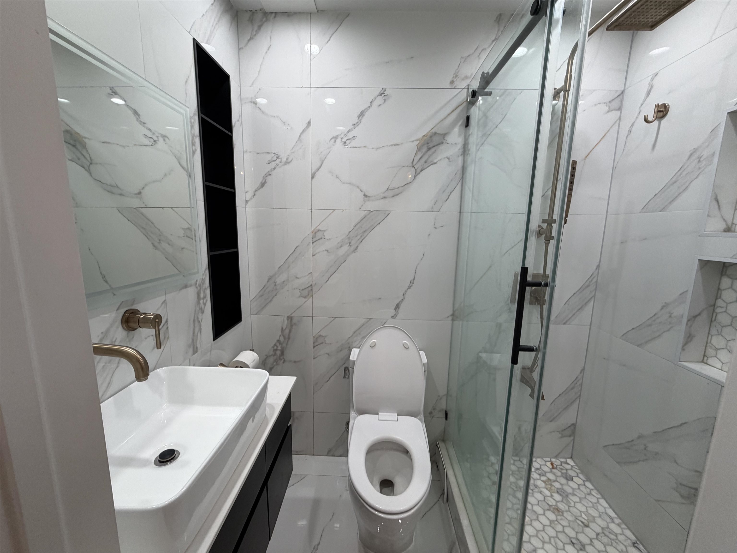 202 48th Street, Unit 3 Union City, NJ 07087 - Photo 5 of 7