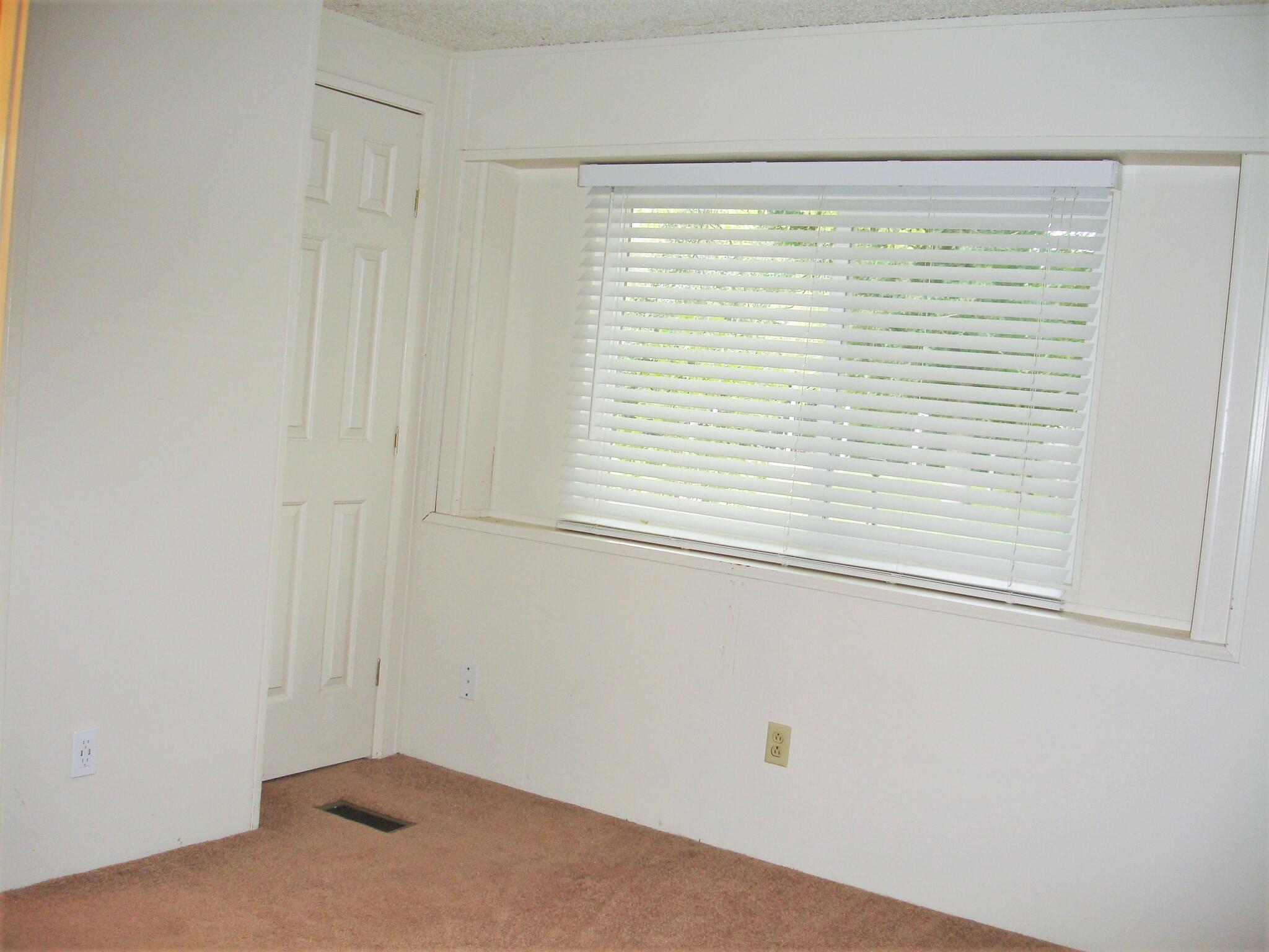 21795 Bend Ferry Road, Unit 4 Red Bluff, CA 96080 - Photo 20 of 65 DSC03885
