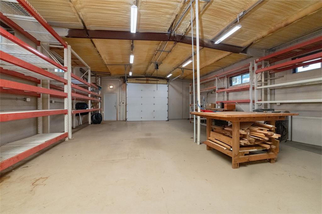 405 Kimbrough Road Azle, TX 76020 - Photo 34 of 39 a view of a room with wooden ceiling