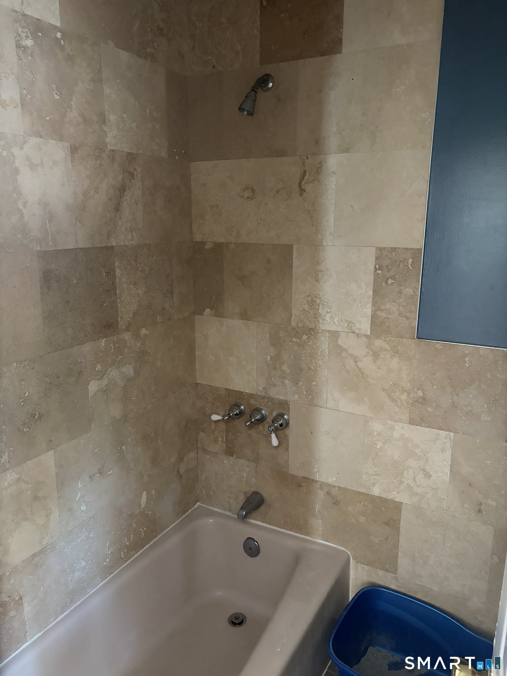 39 Webb Street Hamden, CT 06517 - Photo 10 of 29