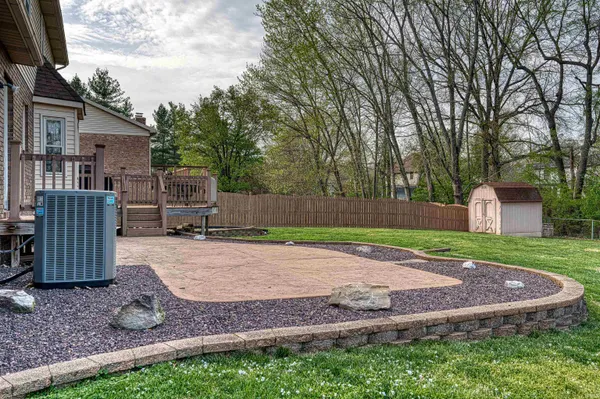 $314,900 | 214 Brookview Drive, Evansville, IN 47711