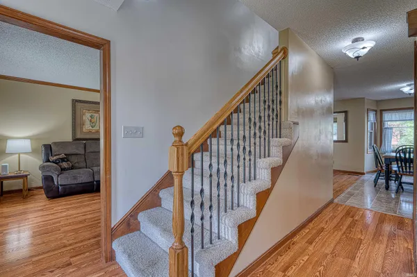 $314,900 | 214 Brookview Drive, Evansville, IN 47711