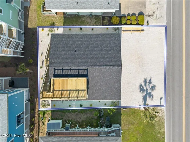 $1,350,000 | 204 West Main Street, Sunset Beach, NC 28468