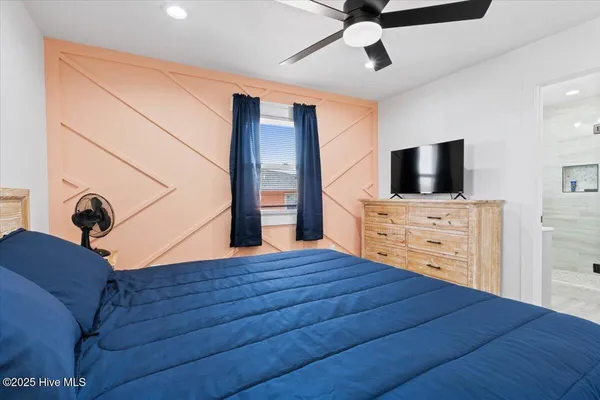 $1,350,000 | 204 West Main Street, Sunset Beach, NC 28468