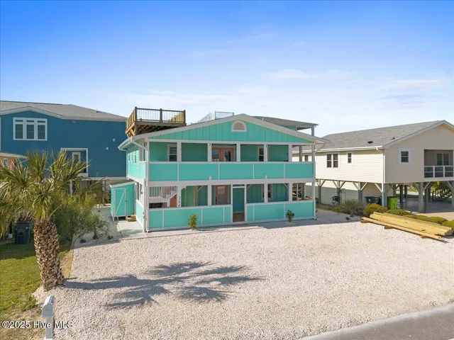 $1,350,000 | 204 West Main Street, Sunset Beach, NC 28468