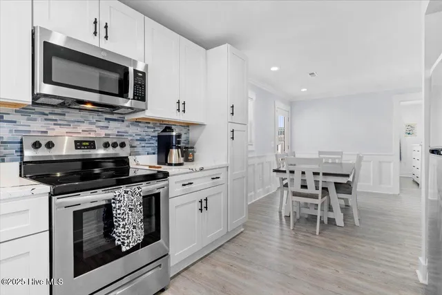 $1,350,000 | 204 West Main Street, Sunset Beach, NC 28468