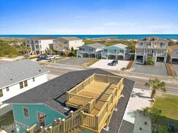 $1,350,000 | 204 West Main Street, Sunset Beach, NC 28468