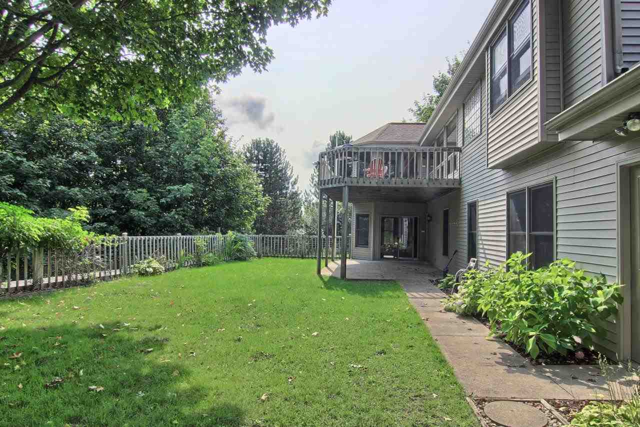 2985 Silver Lake Road Traverse City, MI 49684 - Photo 6 of 27 1891039-5.JPG