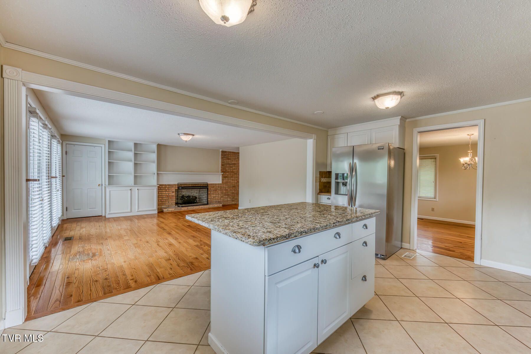 2233 Pendragon Road Kingsport, TN 37660 - Photo 14 of 64 2233 Pendragon Rd-17
