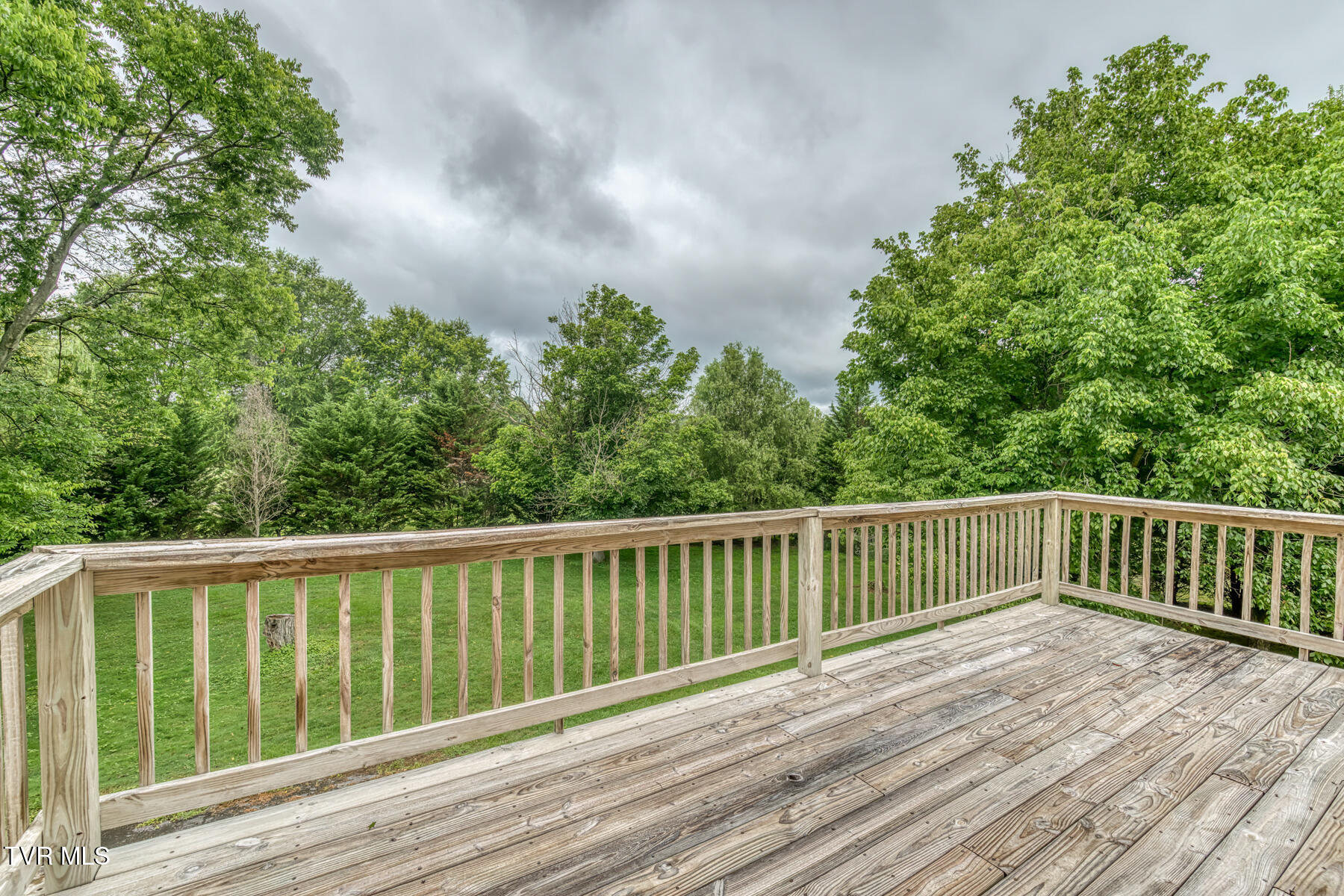 2233 Pendragon Road Kingsport, TN 37660 - Photo 20 of 64 2233 Pendragon Rd-23