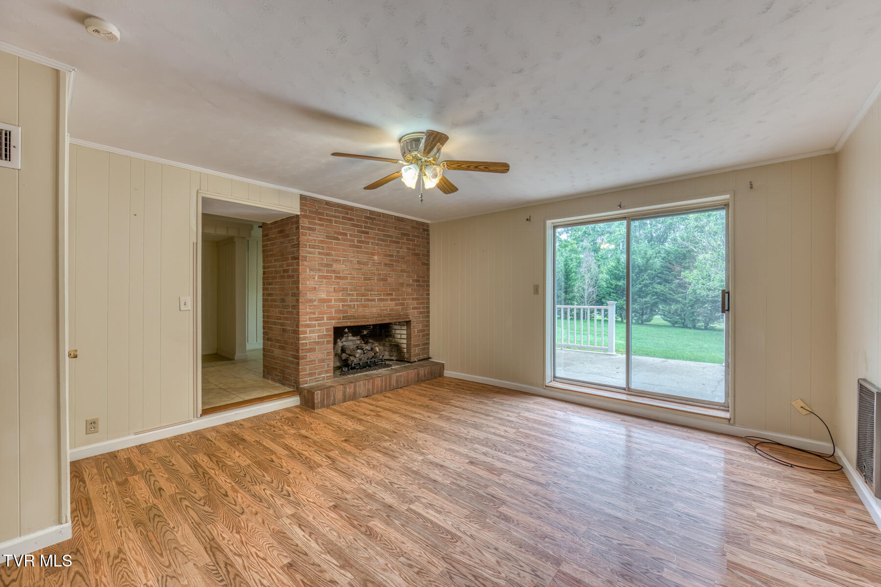 2233 Pendragon Road Kingsport, TN 37660 - Photo 34 of 64 2233 Pendragon Rd-37