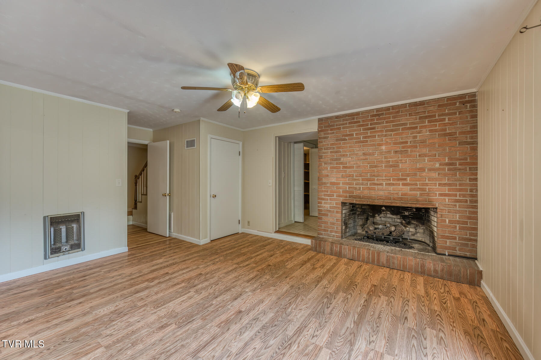 2233 Pendragon Road Kingsport, TN 37660 - Photo 35 of 64 2233 Pendragon Rd-38