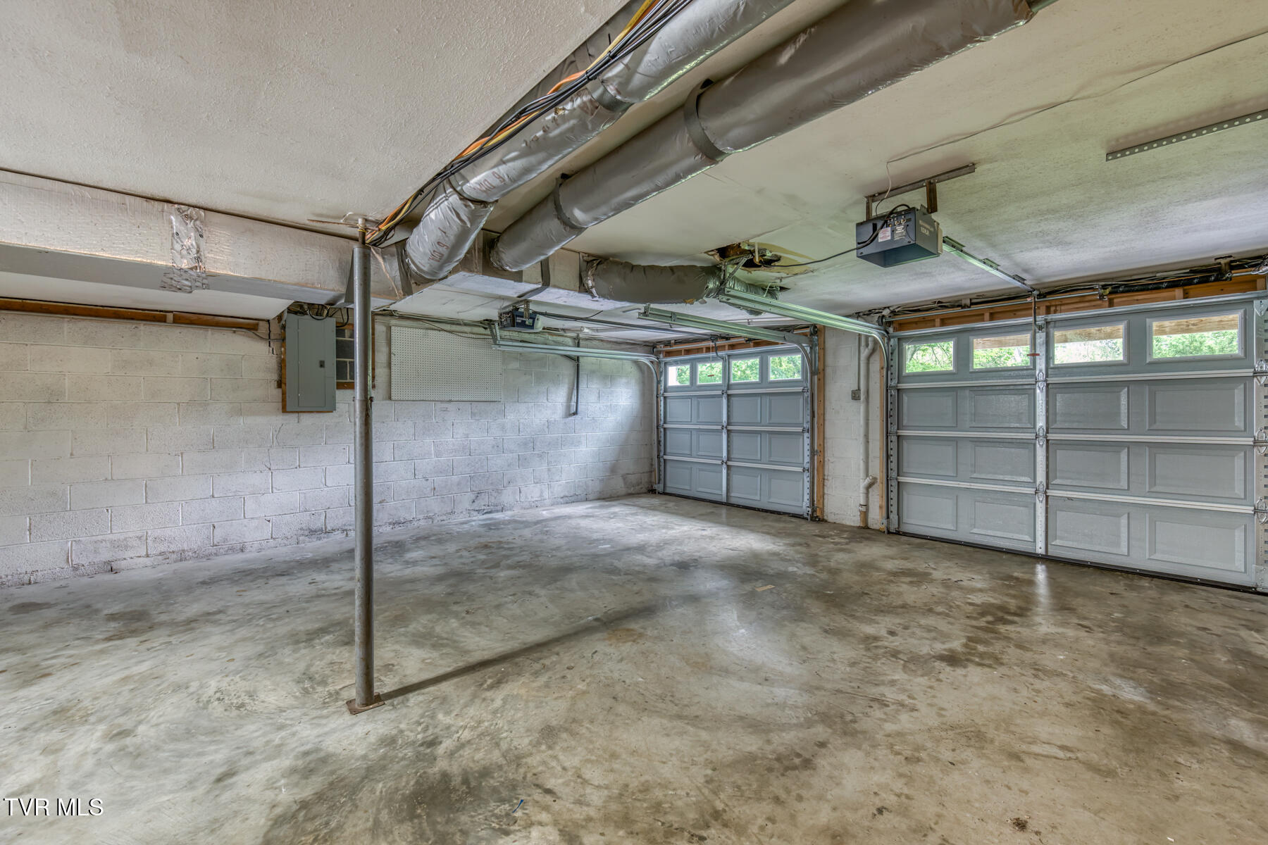 2233 Pendragon Road Kingsport, TN 37660 - Photo 45 of 64 2233 Pendragon Rd-48