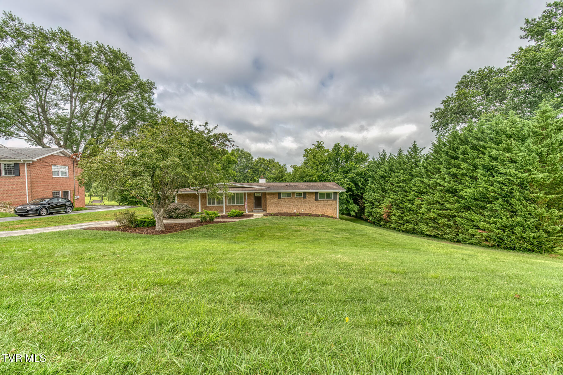 2233 Pendragon Road Kingsport, TN 37660 - Photo 48 of 64 2233 Pendragon Rd-51