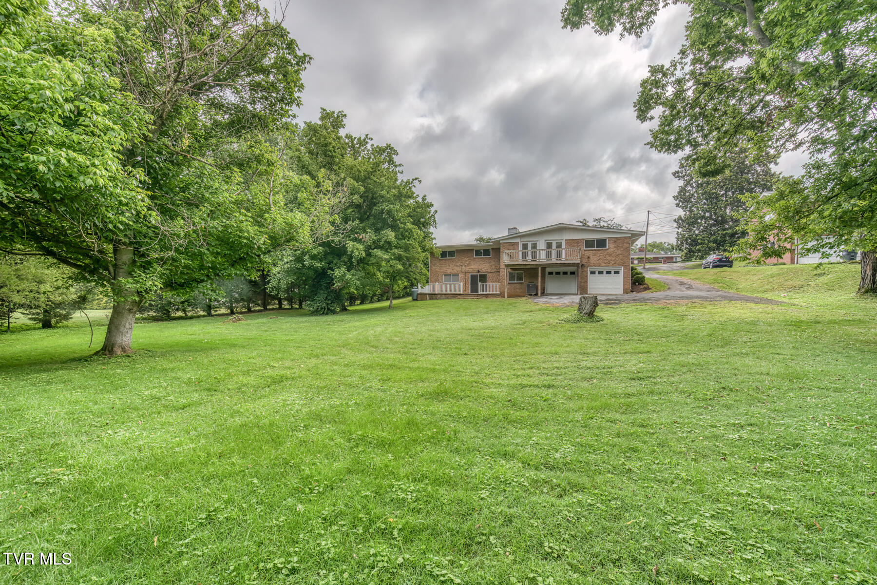 2233 Pendragon Road Kingsport, TN 37660 - Photo 58 of 64 2233 Pendragon Rd-62