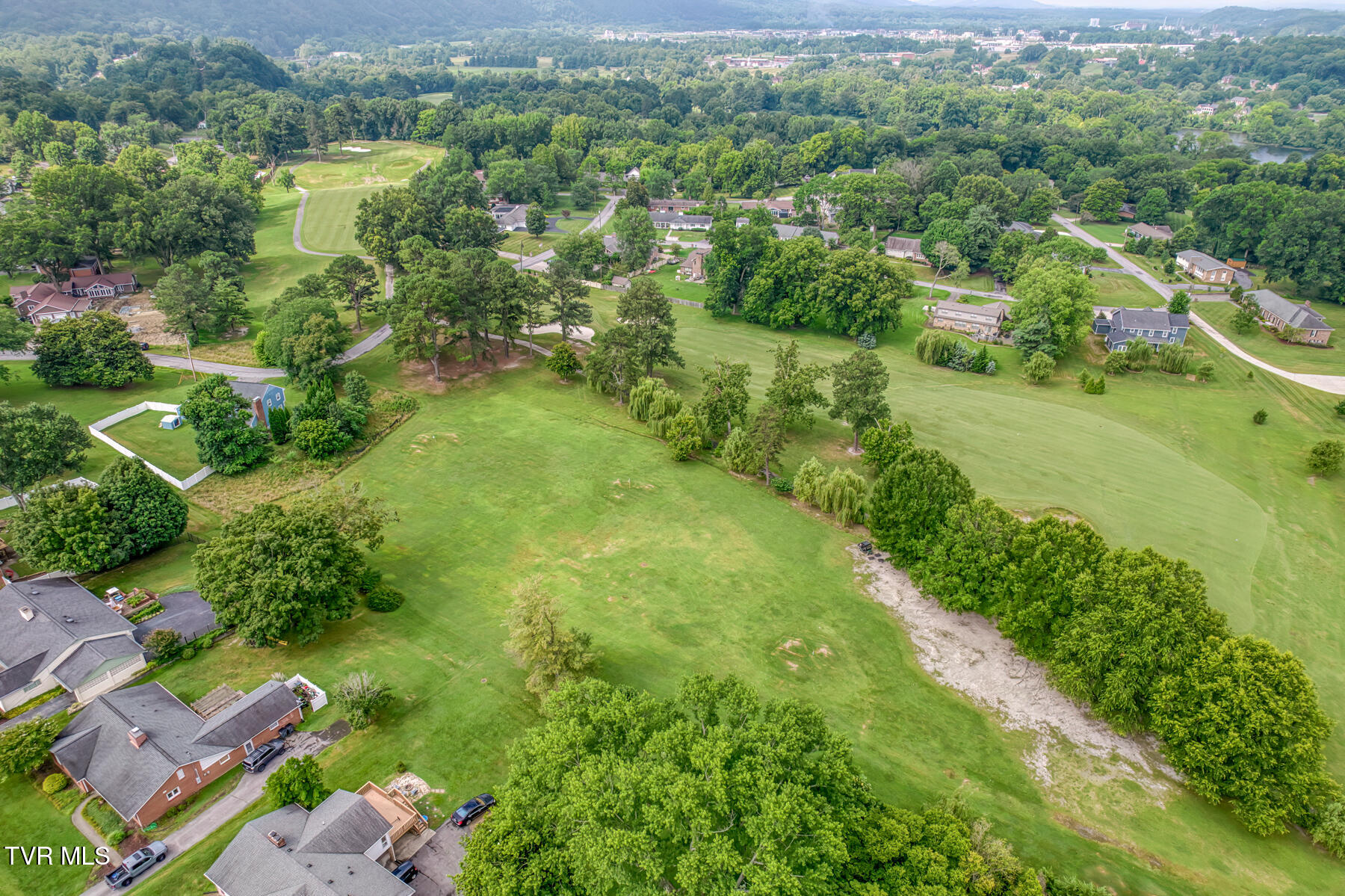 2233 Pendragon Road Kingsport, TN 37660 - Photo 62 of 64 2233 Pendragon Rd-6