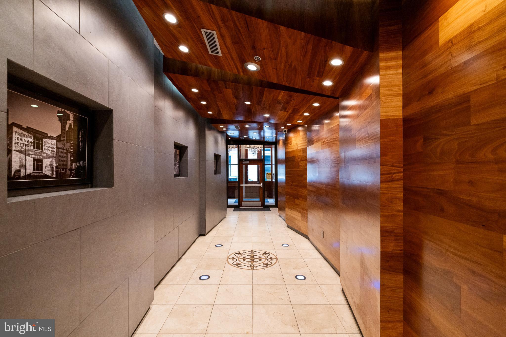 20 Letitia Street, Unit 5B Philadelphia, PA 19106 - Photo 43 of 44 a view of entryway