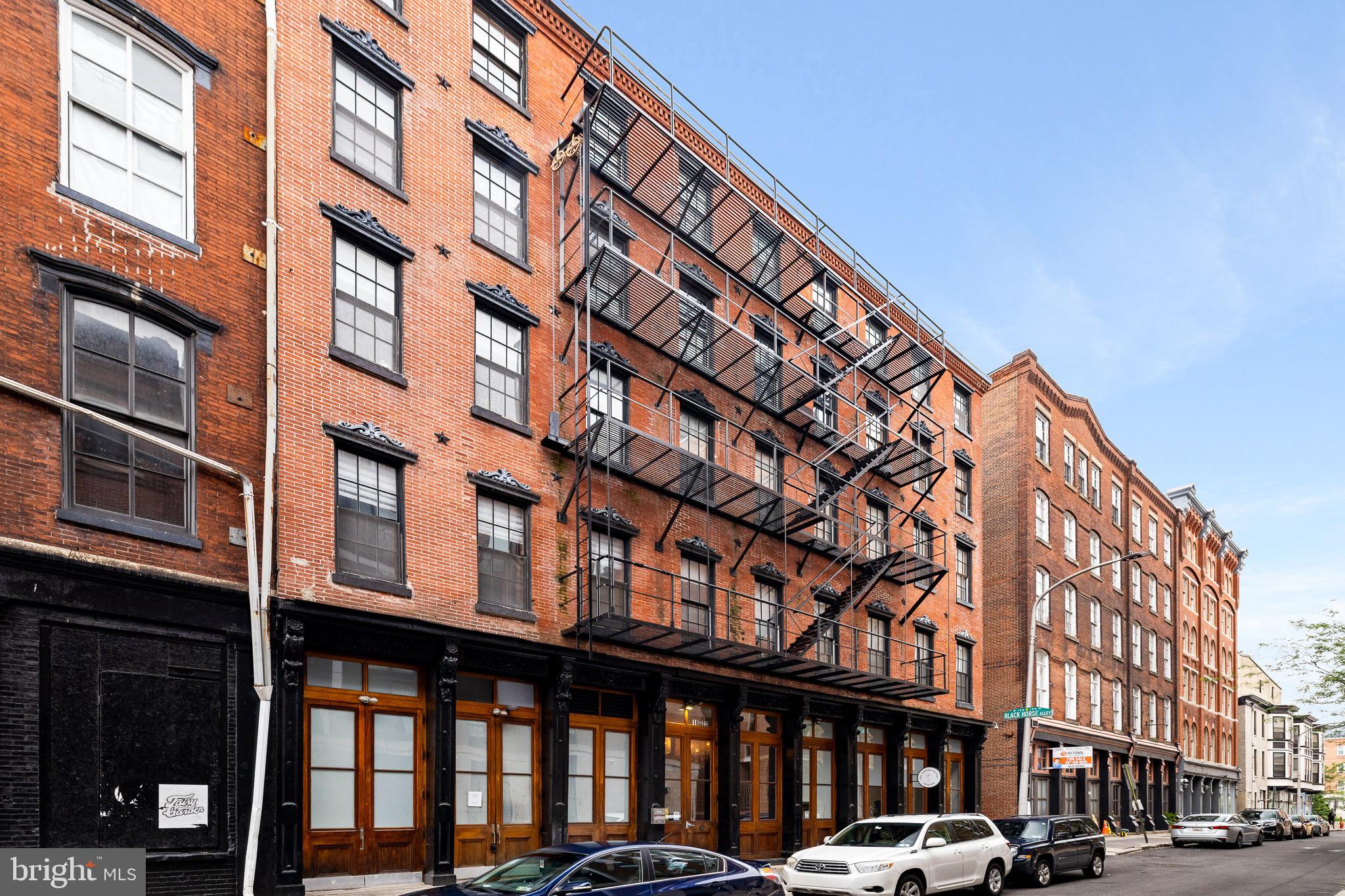 20 Letitia Street, Unit 5B Philadelphia, PA 19106 - Photo 44 of 44 a front view of a building