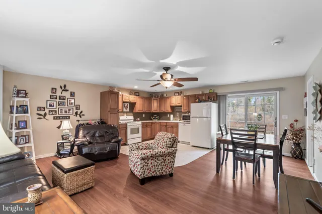 $449,900 | 315 Laurel Avenue, Williamstown, NJ 08094