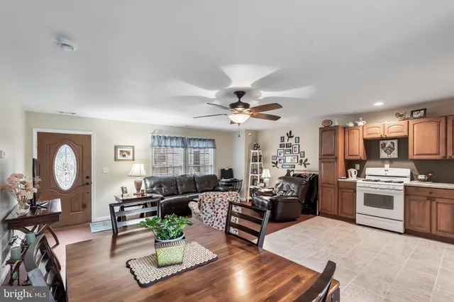 $449,900 | 315 Laurel Avenue, Williamstown, NJ 08094