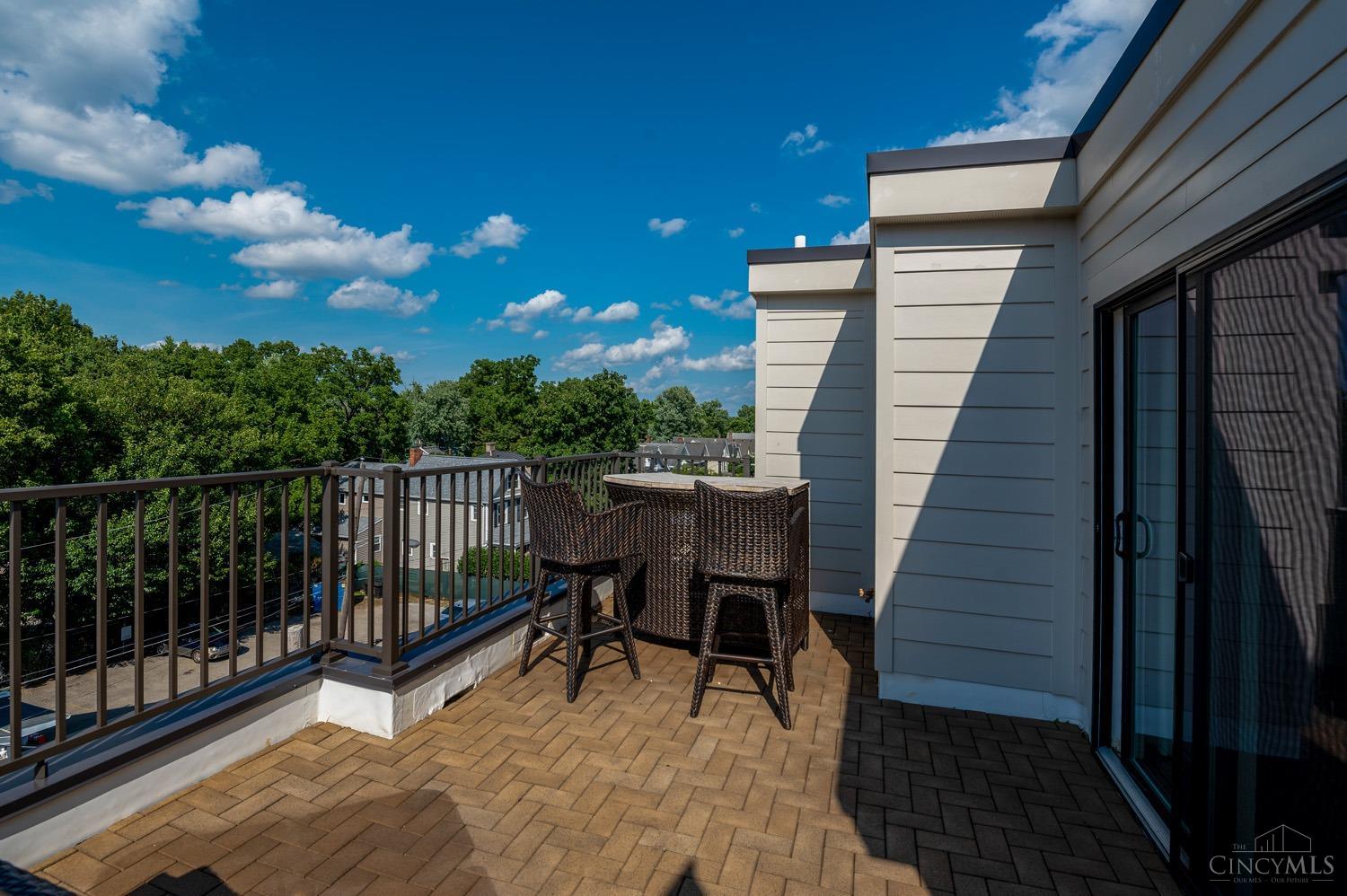 3916 Edwards Road, Unit D Cincinnati, OH 45209 - Photo 42 of 45