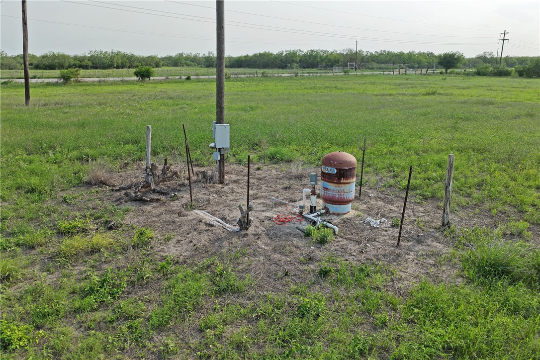 0 Fm 1352 Alice, TX 78332 - Photo 3 of 9 a view of a garden with a lake