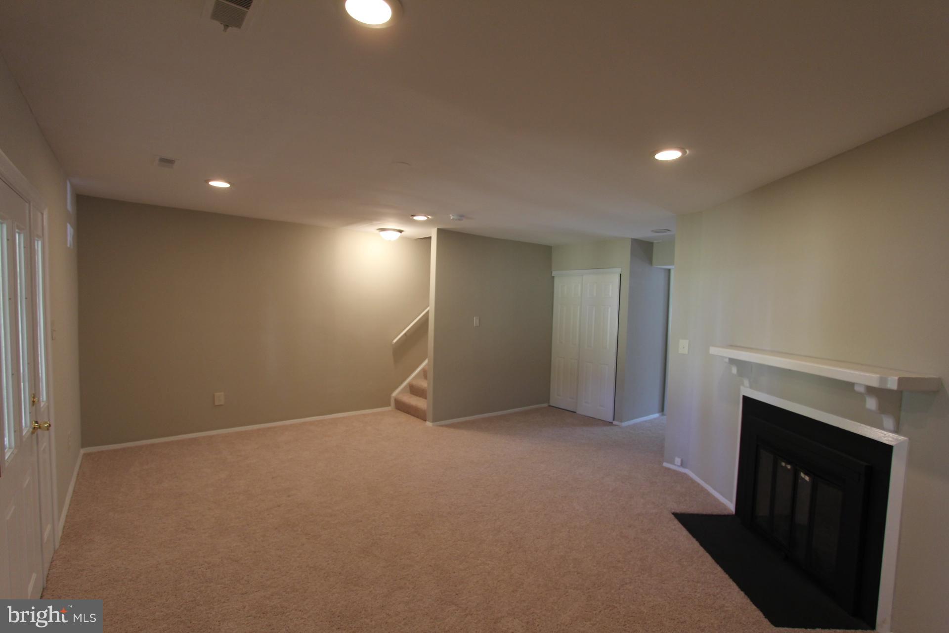 3735 Ferrara Drive Silver Spring, MD 20906 - Photo 26 of 30 Living Room