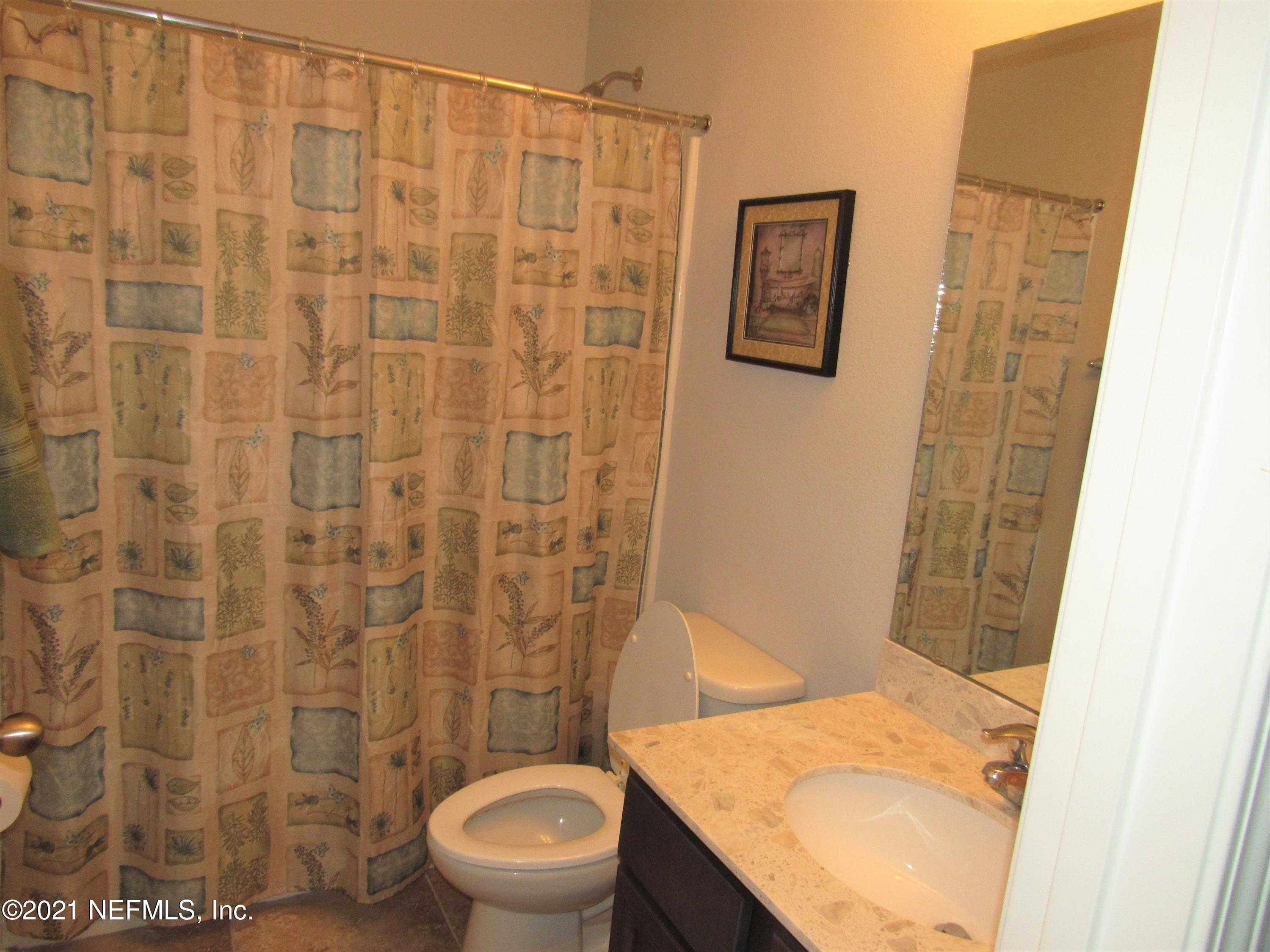 15930 Tisons Bluff Road Jacksonville, FL 32218 - Photo 32 of 39 Upstairs guest bath