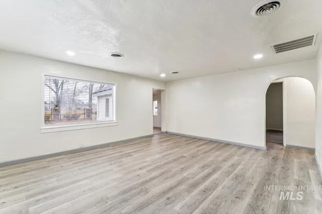 $415,000 | 317 East Ithaca Street, Caldwell, ID 83605