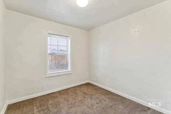 $415,000 | 317 East Ithaca Street, Caldwell, ID 83605