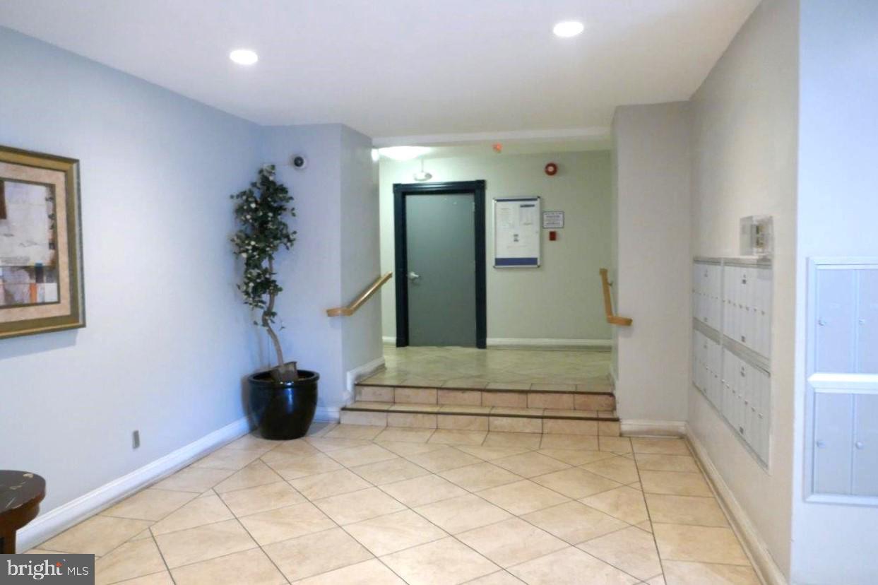 1009 Chillum Road, Unit 414 Hyattsville, MD 20782 - Photo 18 of 20 Gallery Image 18