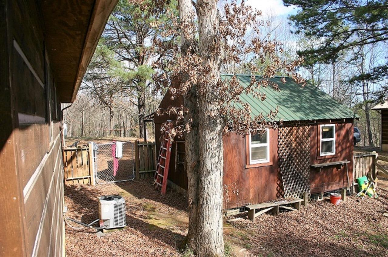 202 Great View Way Newport, TN 37821 - Photo 19 of 22 Storage shed/workshop