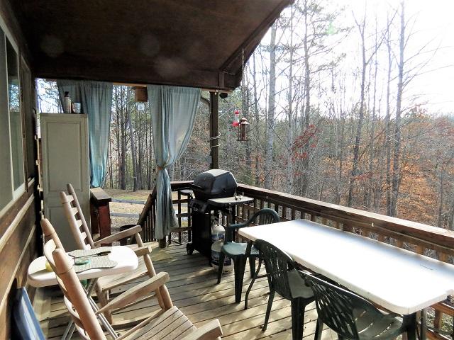 202 Great View Way Newport, TN 37821 - Photo 20 of 22 Covered back deck