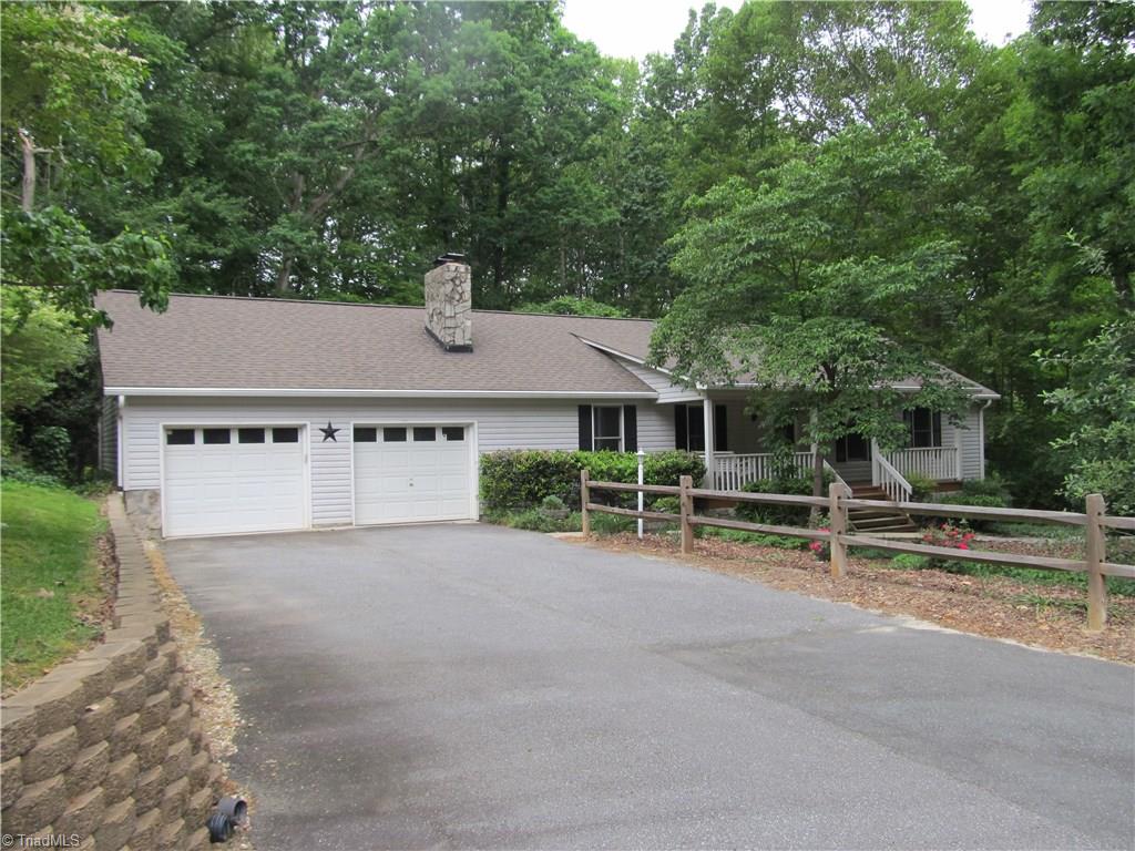 432 Farmstead Road Winston-Salem, NC 27107 - Photo 1 of 24 Gallery Image 1