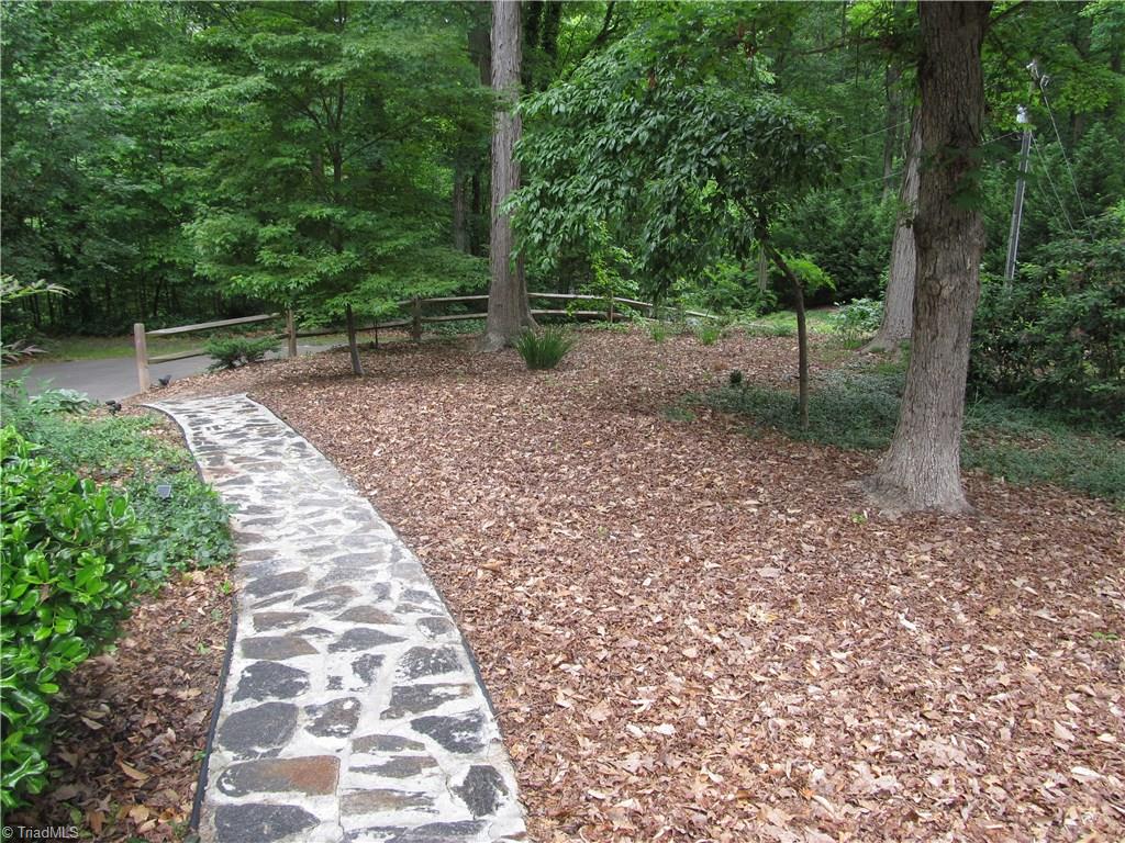 432 Farmstead Road Winston-Salem, NC 27107 - Photo 23 of 24 Gallery Image 23