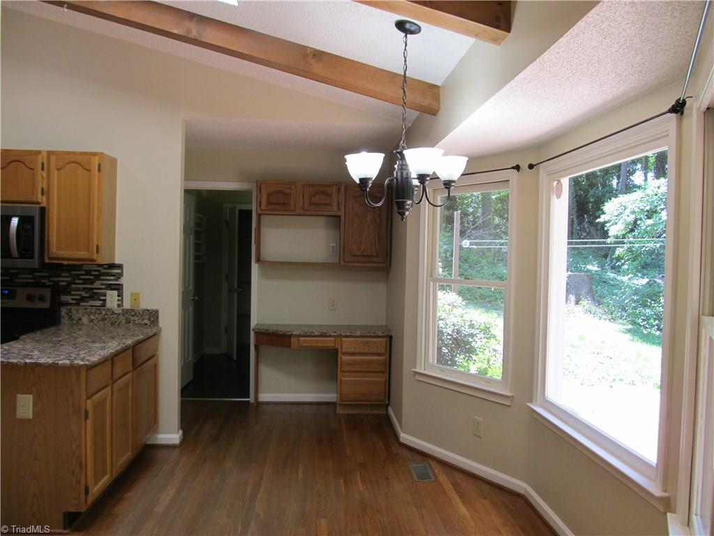 432 Farmstead Road Winston-Salem, NC 27107 - Photo 8 of 24 Gallery Image 8