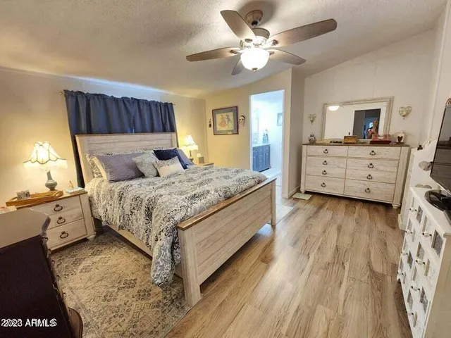 $94,900 | 16005 North 32nd Street, Unit 157, Phoenix, AZ 85032