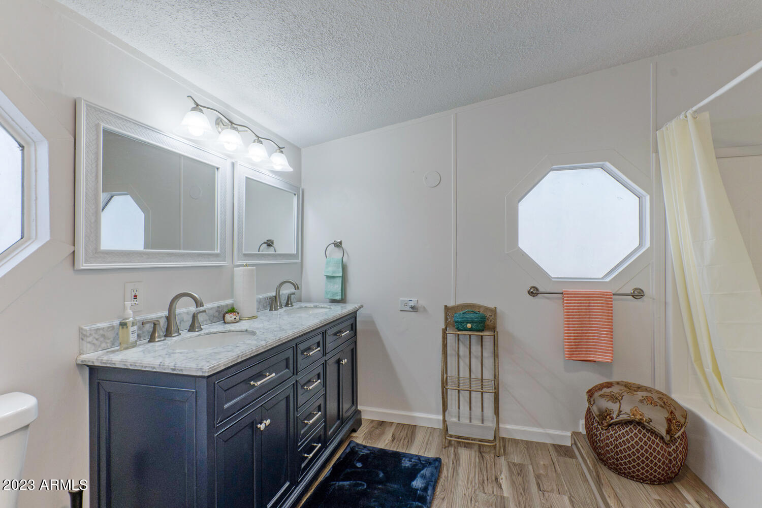 16005 North 32nd Street, Unit 157 Phoenix, AZ 85032 - Photo 15 of 37 Main Bathroom