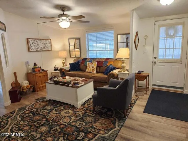 $94,900 | 16005 North 32nd Street, Unit 157, Phoenix, AZ 85032