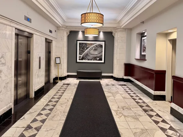 $132,000 | 40 East 9th Street, Unit 512, Chicago, IL 60605