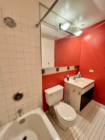 $132,000 | 40 East 9th Street, Unit 512, Chicago, IL 60605