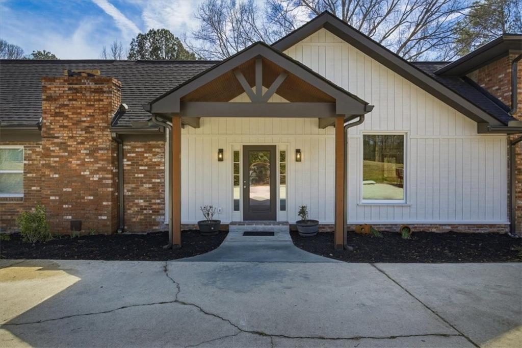 4911 Lower Jersey Road Oxford, GA 30054 - Photo 3 of 56