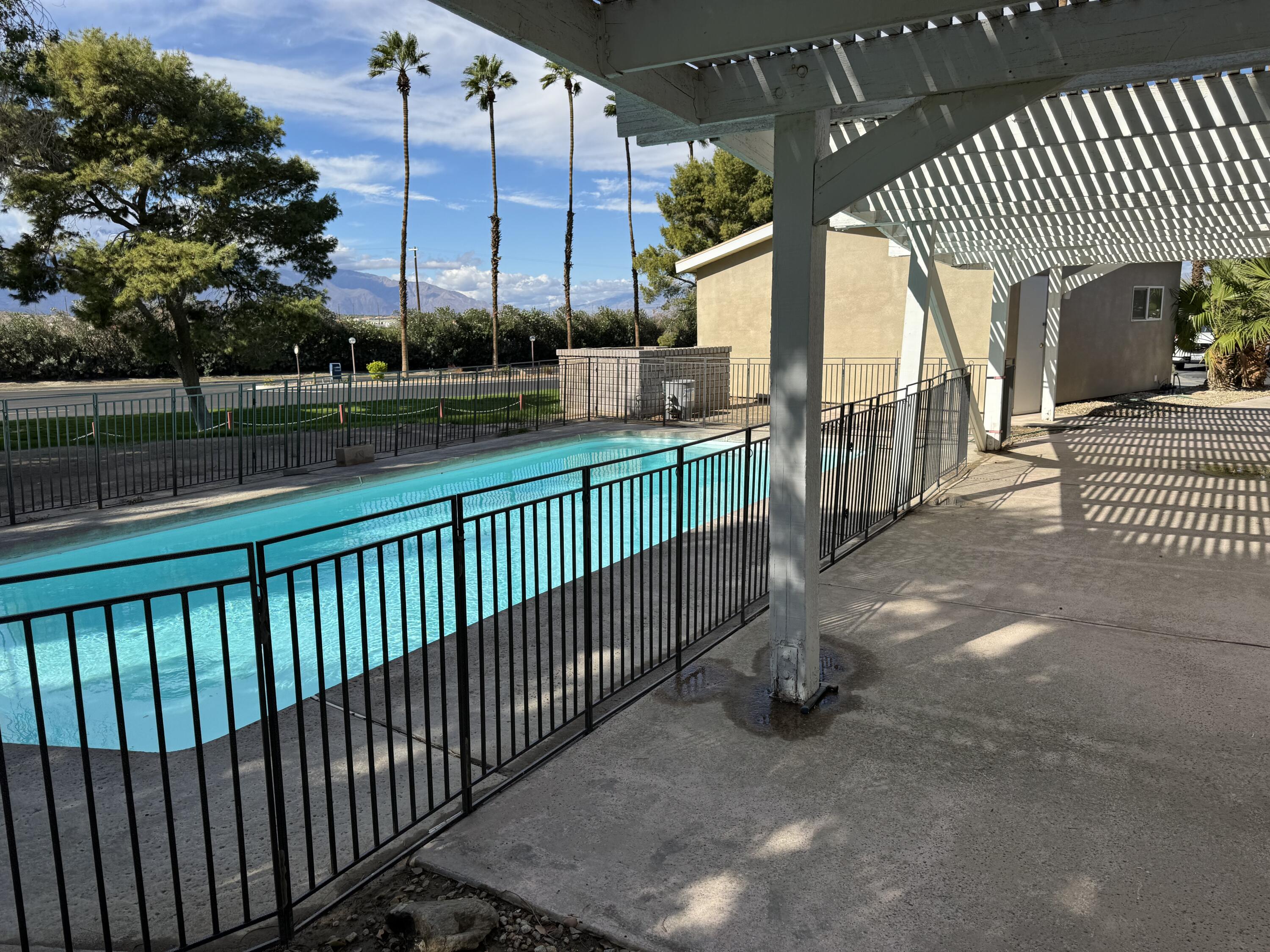 35249 Bandana Road Thousand Palms, CA 92276 - Photo 8 of 36 IMG_0313