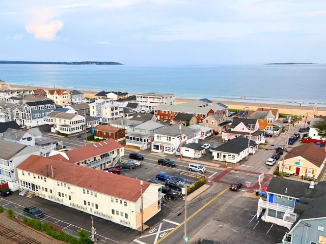 $220,000 | 78 East Grand Avenue, Unit 102, Old Orchard Beach, ME 04064