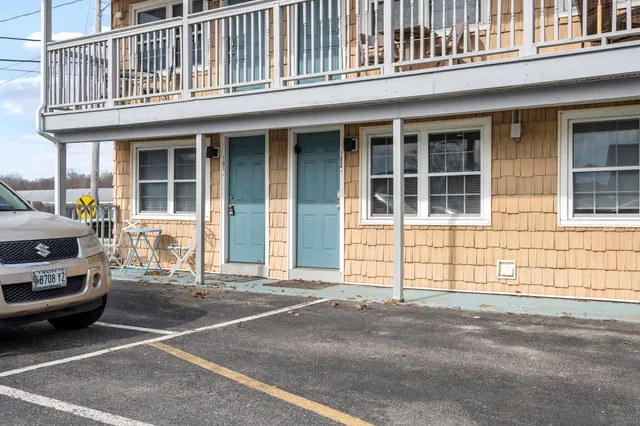 $220,000 | 78 East Grand Avenue, Unit 102, Old Orchard Beach, ME 04064