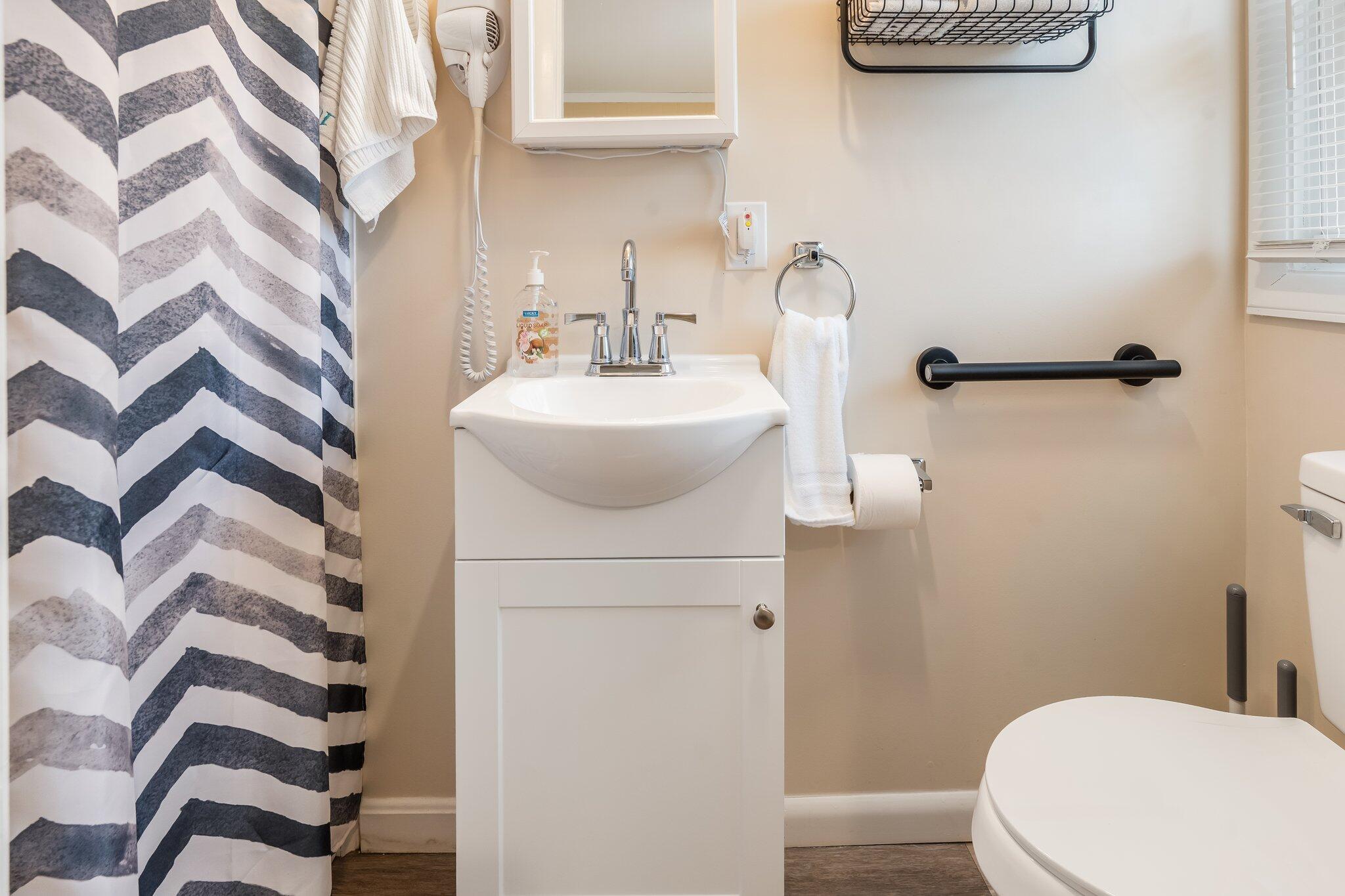 78 East Grand Avenue, Unit 102 Old Orchard Beach, ME 04064 - Photo 8 of 42 8