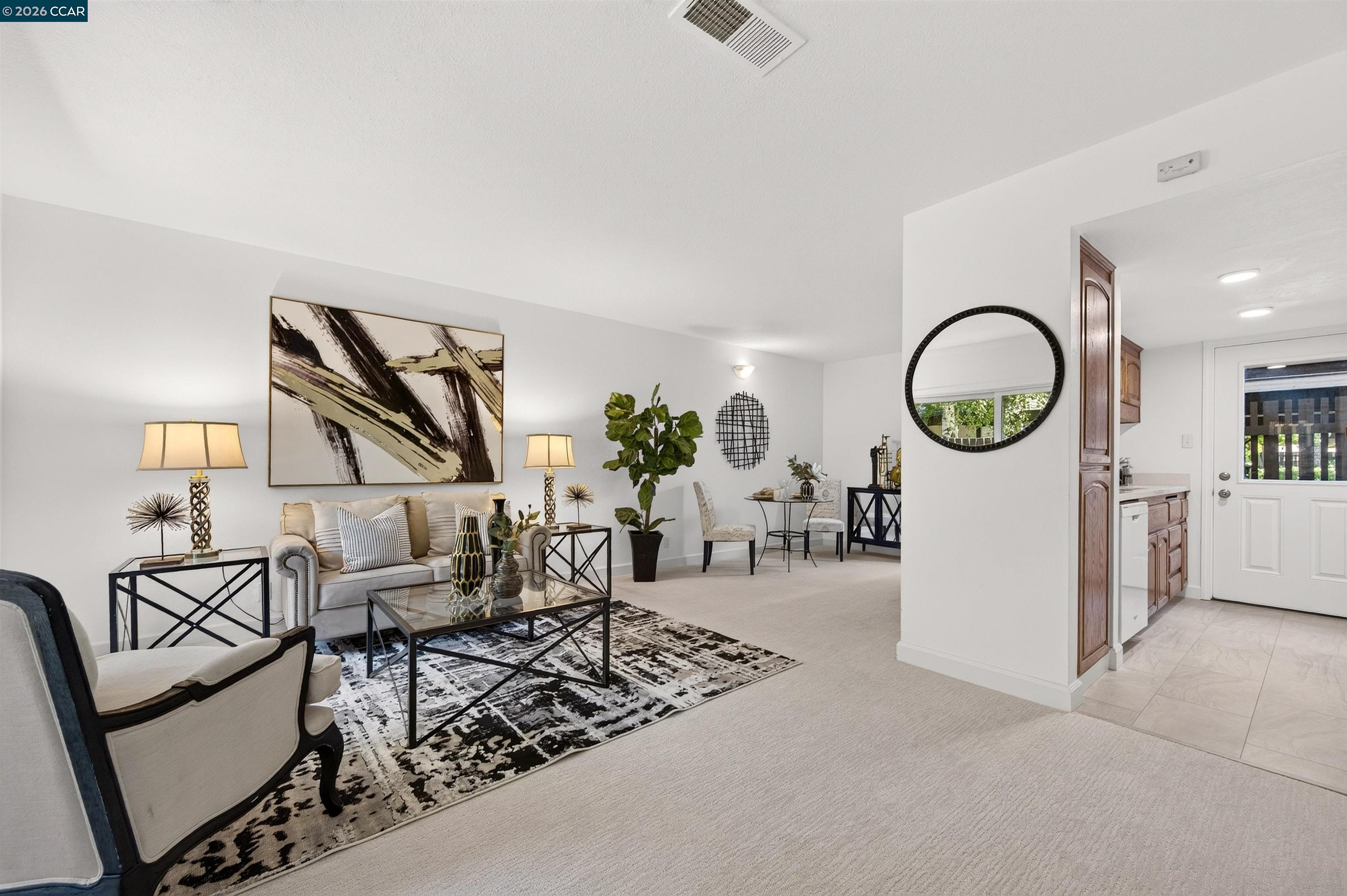 5491 Roundtree Drive, Unit C Concord, CA 94521 - Photo 5 of 18