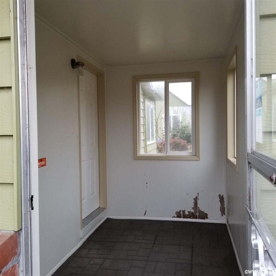 11190 Meridian Street Independence, OR 97351 - Photo 8 of 18