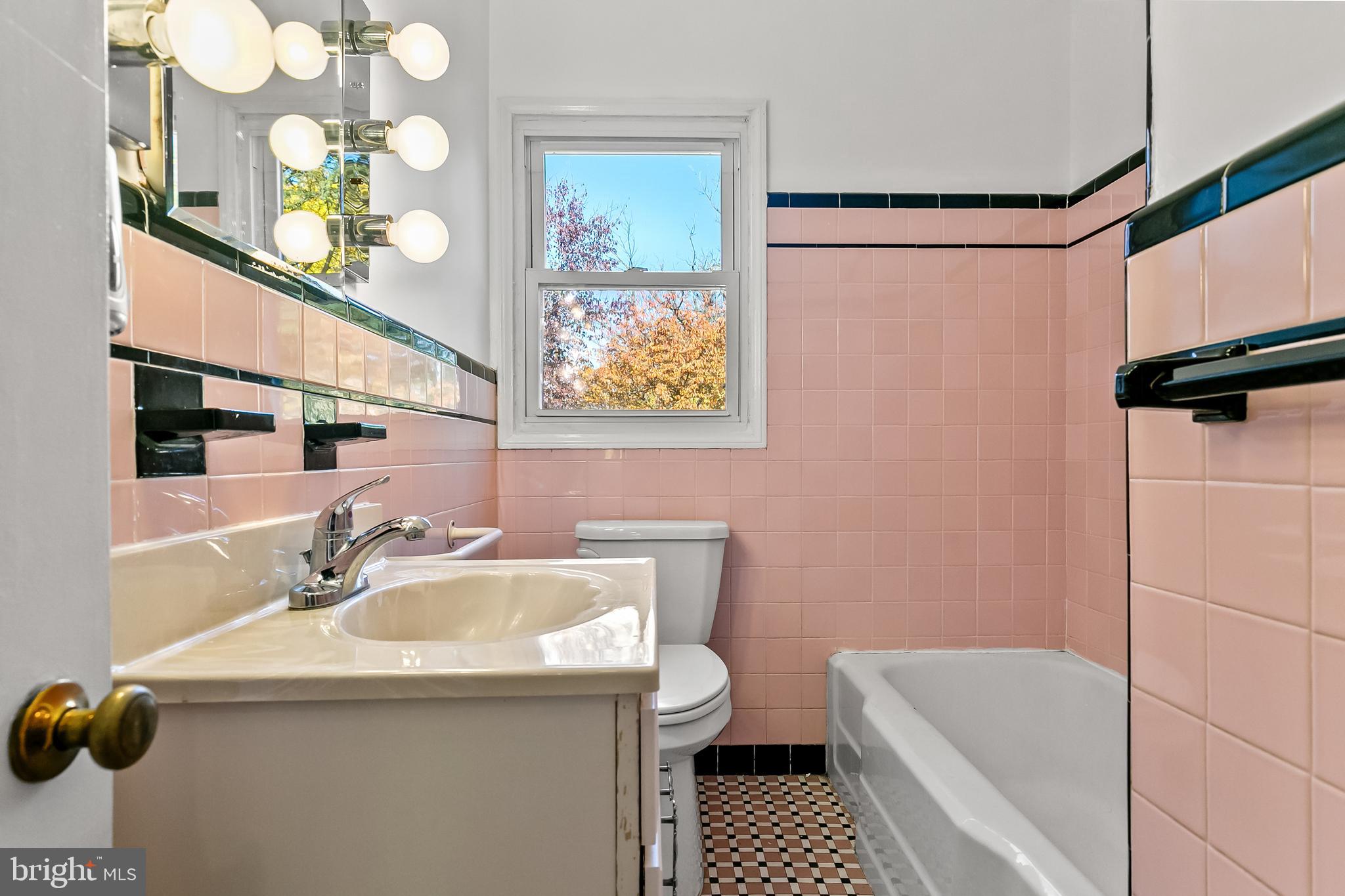 31 Front Street Mount Holly, NJ 08060 - Photo 15 of 29 Gallery Image 15